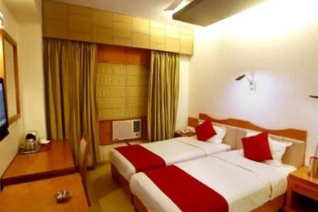 Hotel Bizzotel Gurgaon Buitenkant foto
